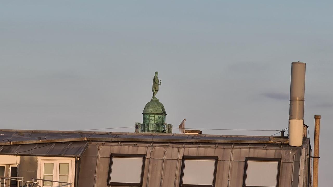 Appartement Coeur De Paris Avec Vue Sur Les Toits Buitenkant foto
